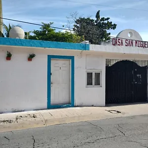 https://starfish-house.quintano-roohotels.com